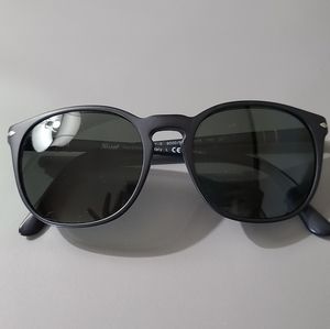 Personal Men's / Unisex Matte Black Polorized Sunglasses 3007-S 9000/58